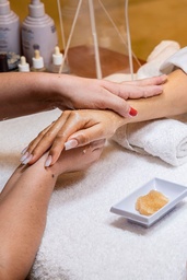 [ሙሉ ዕጅ ትሪትመንት] Full Hand Treatment